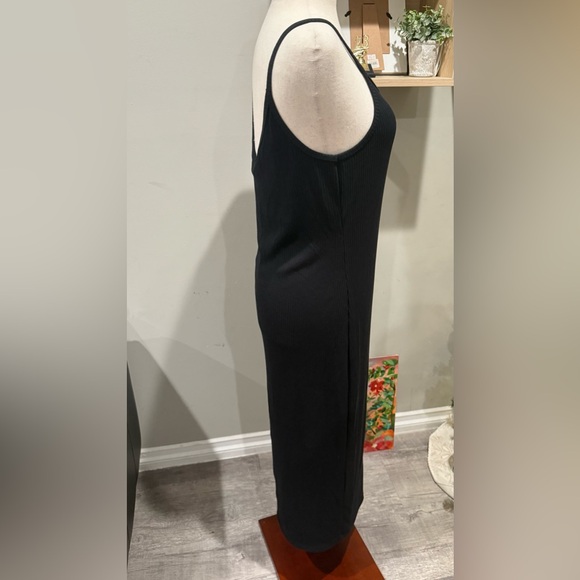 Fabletics Aubrey Rib Dress - Picture 7 of 9